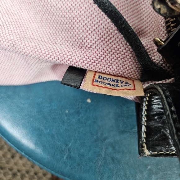 Dooney & Bourke Satchel Handbag Black Croc Embossed Leather Reversible Clip Lock - Picture 11 of 13